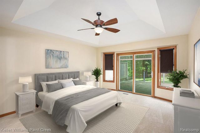 6365 Hayfield Lane, Almont, MI 48003