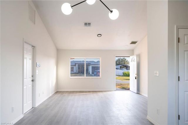 4306 11th ST SW, Lehigh Acres, FL 33976