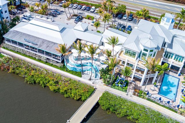 975 NW Flagler Avenue 302, Stuart, FL 34994