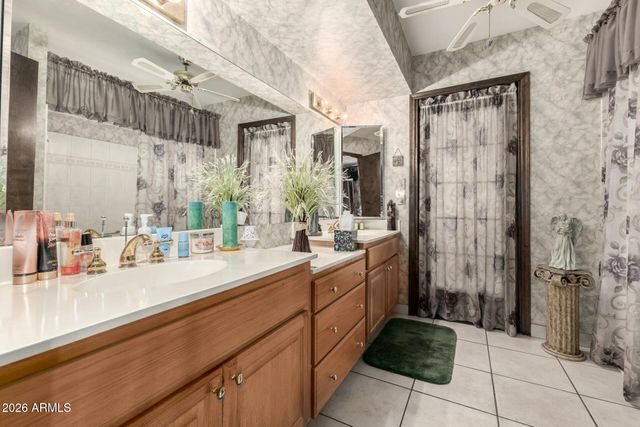 6955 W CALAVAR Road, Peoria, AZ 85381