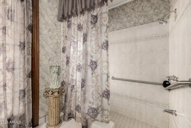 6955 W CALAVAR Road, Peoria, AZ 85381