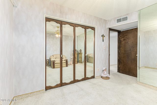 6955 W CALAVAR Road, Peoria, AZ 85381