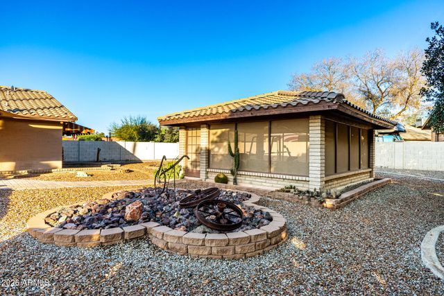 6955 W CALAVAR Road, Peoria, AZ 85381