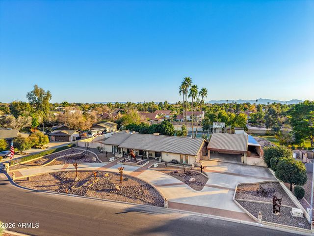 6955 W CALAVAR Road, Peoria, AZ 85381