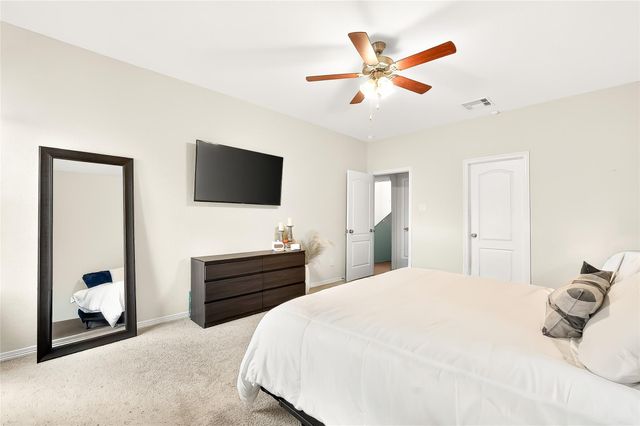 10023 Yanet Grove Lane, Houston, TX 77044