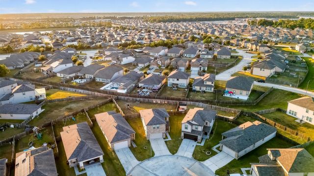 10023 Yanet Grove Lane, Houston, TX 77044