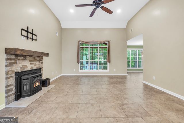 145 Stratford Circle, Stockbridge, GA 30281