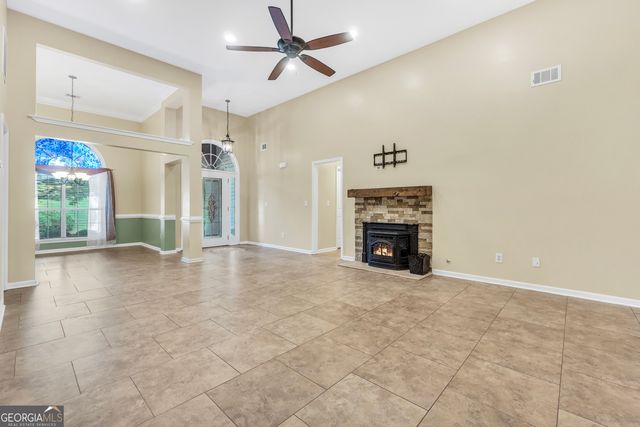 145 Stratford Circle, Stockbridge, GA 30281