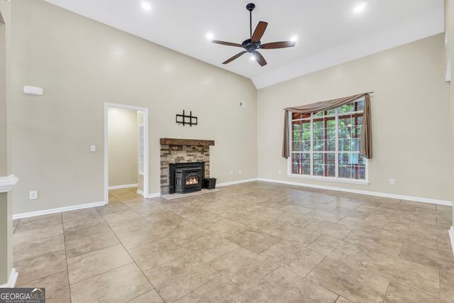 145 Stratford Circle, Stockbridge, GA 30281