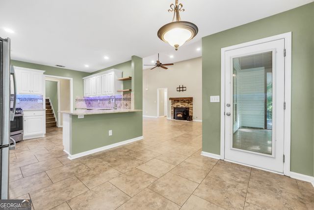 145 Stratford Circle, Stockbridge, GA 30281