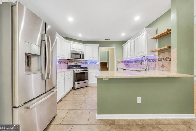 145 Stratford Circle, Stockbridge, GA 30281