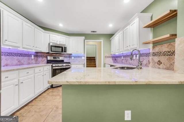 145 Stratford Circle, Stockbridge, GA 30281