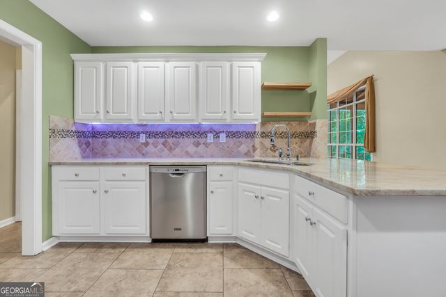 145 Stratford Circle, Stockbridge, GA 30281