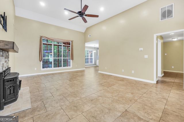 145 Stratford Circle, Stockbridge, GA 30281