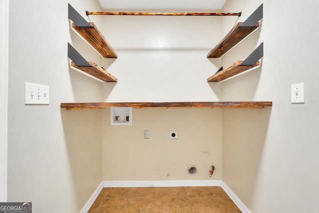 145 Stratford Circle, Stockbridge, GA 30281