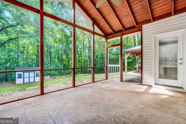 145 Stratford Circle, Stockbridge, GA 30281