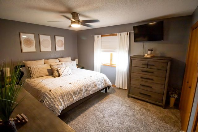 401 Amy Avenue, Fairbank, IA 50629