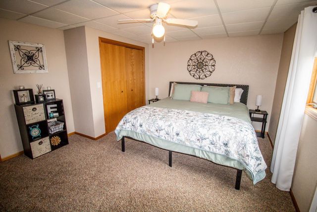 401 Amy Avenue, Fairbank, IA 50629