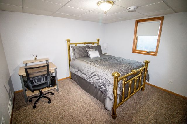 401 Amy Avenue, Fairbank, IA 50629