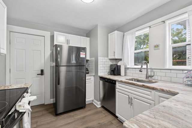 1170 Oakwood Avenue, Columbus, OH 43206