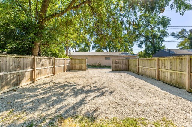 1170 Oakwood Avenue, Columbus, OH 43206
