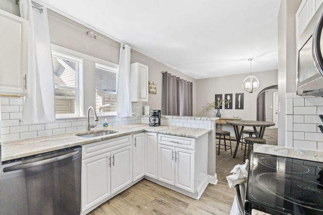 1170 Oakwood Avenue, Columbus, OH 43206