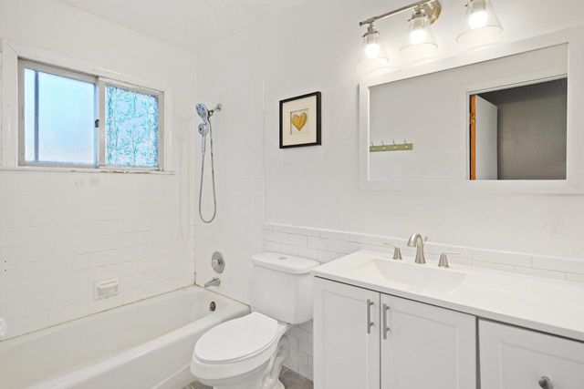 3500 21st STREET, Racine, WI 53405