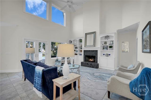 33 Penrose Drive, Savannah, GA 31410