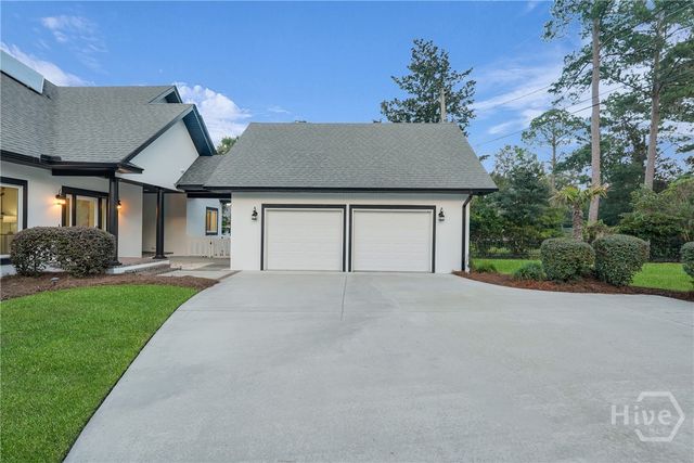 33 Penrose Drive, Savannah, GA 31410