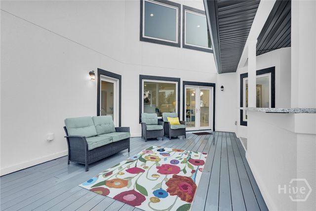 33 Penrose Drive, Savannah, GA 31410