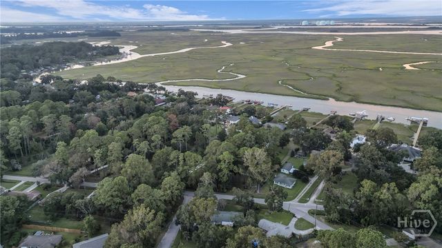 33 Penrose Drive, Savannah, GA 31410