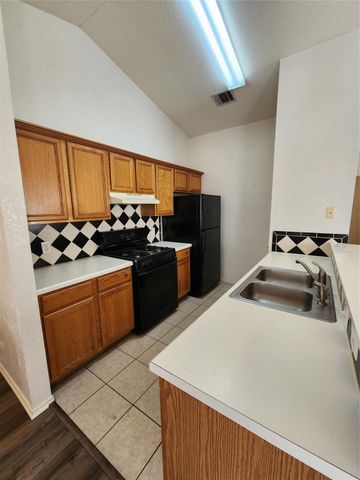 111 PRAIRIE SPRINGS CV, Georgetown, TX 78626