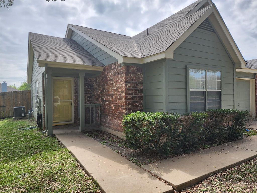 111 PRAIRIE SPRINGS CV, Georgetown, TX 78626