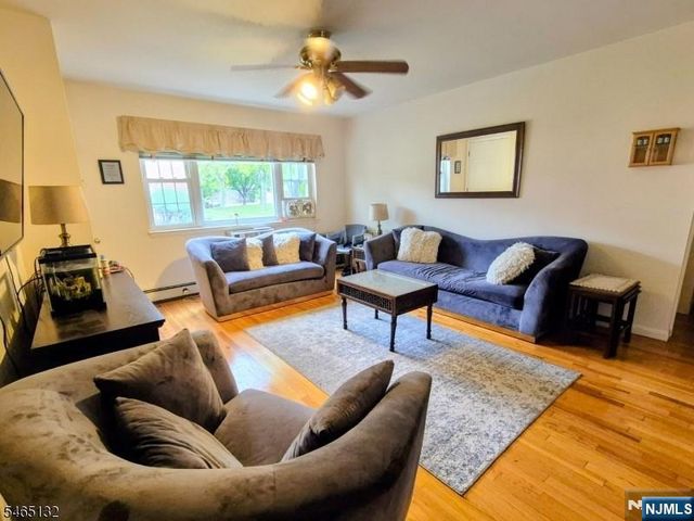 1261A Valley Road, Wayne, NJ 07470