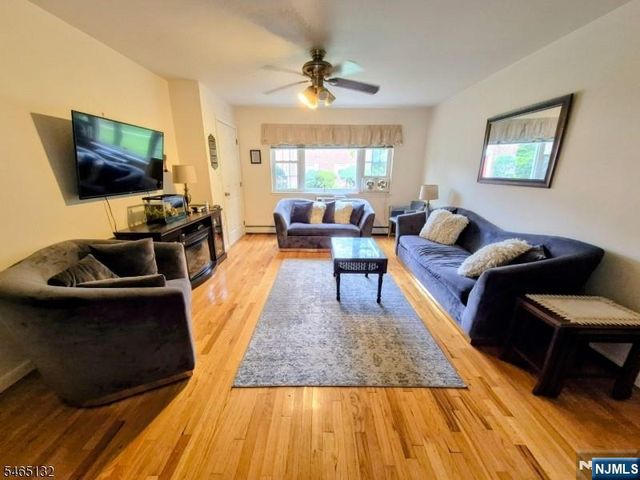 1261A Valley Road, Wayne, NJ 07470