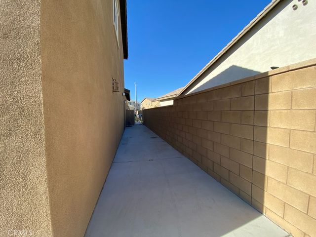 5440 Starling, Jurupa Valley, CA 91752
