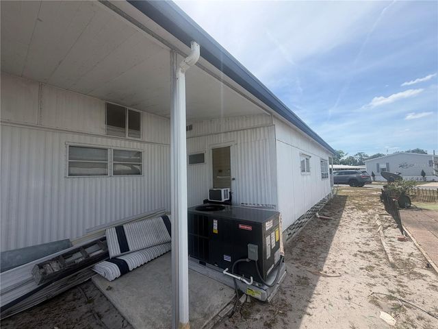 3020 SEGO LANE, Lakeland, FL 33801