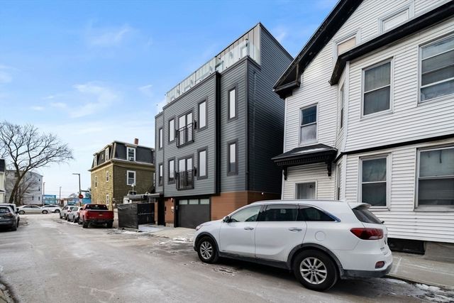 6 Devine Way 1, Boston, MA 02127