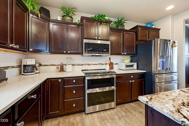3250 Cheltenham Way, Medford, OR 97504