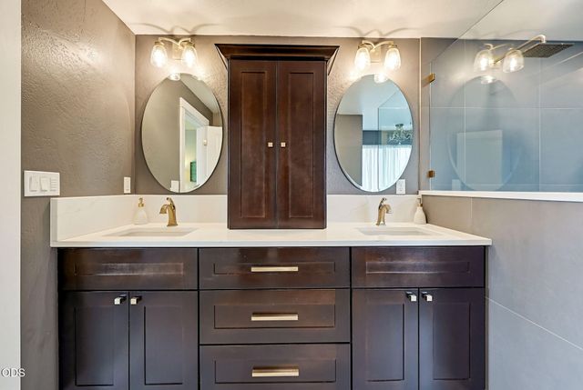 3250 Cheltenham Way, Medford, OR 97504