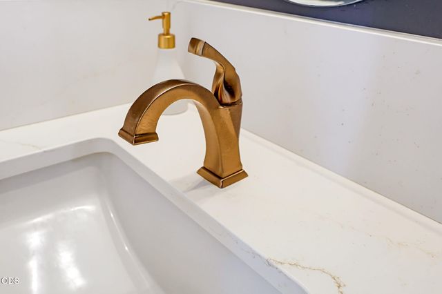 3250 Cheltenham Way, Medford, OR 97504