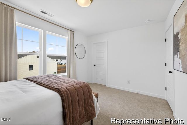 240 Periwinkle Place 41, Clayton, NC 27527