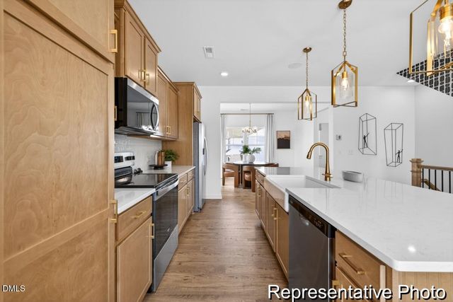 240 Periwinkle Place 41, Clayton, NC 27527