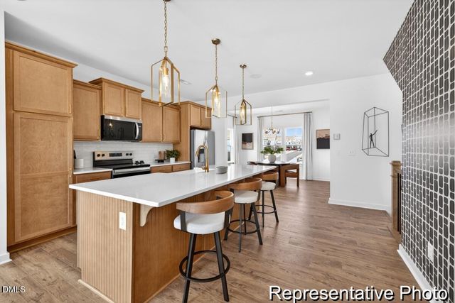 240 Periwinkle Place 41, Clayton, NC 27527