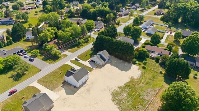 857 Sedge Garden Road, Kernersville, NC 27284