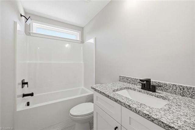 857 Sedge Garden Road, Kernersville, NC 27284