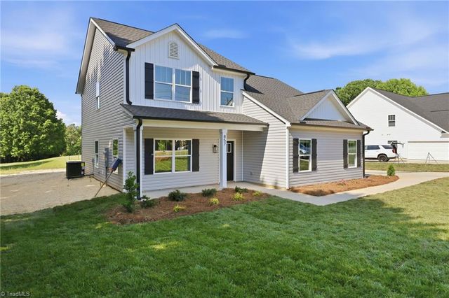 857 Sedge Garden Road, Kernersville, NC 27284