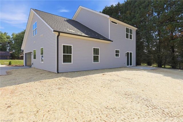 857 Sedge Garden Road, Kernersville, NC 27284