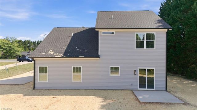 857 Sedge Garden Road, Kernersville, NC 27284
