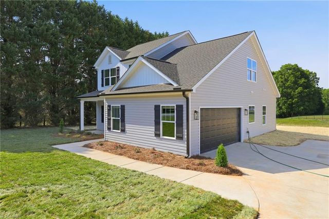 857 Sedge Garden Road, Kernersville, NC 27284